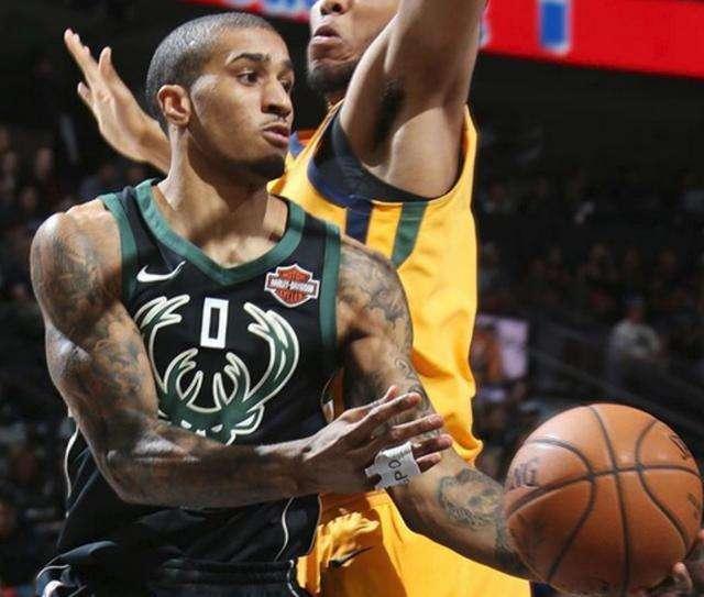 限自由球员 限自由球员