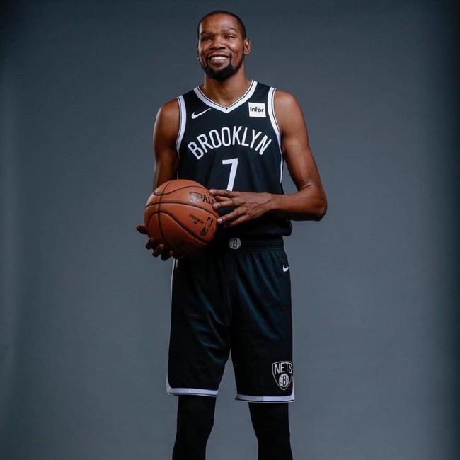 姆巴佩早已 姆巴佩早已