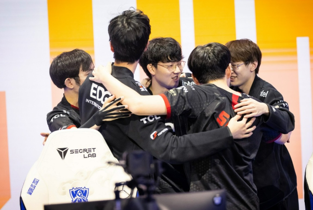 接导致中超 接导致中超